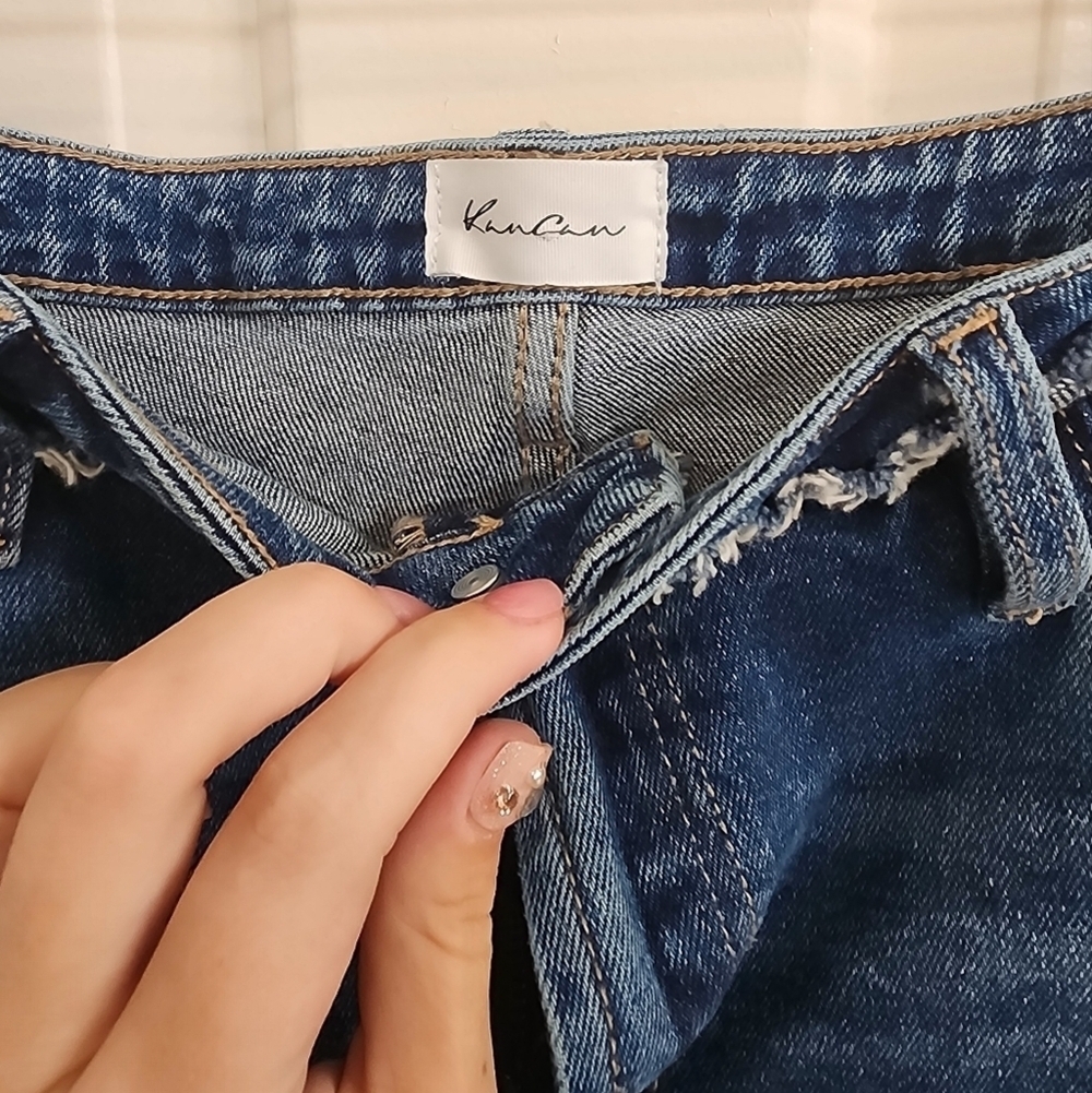 Kancan Dark Wash Distressed Jean Shorts Size 15/31 - Picture 3 of 5